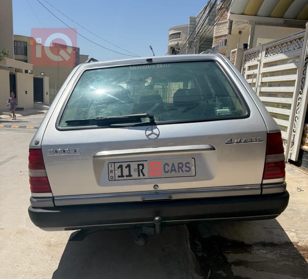 مێرسێدس بێنز E-Class